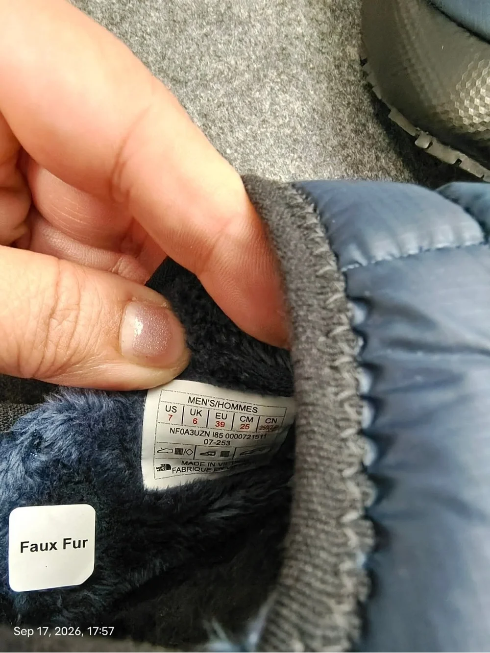 NWOT The North Face Thermoball Eco Mule Traction Cozy Slipper Blue Men's US 7